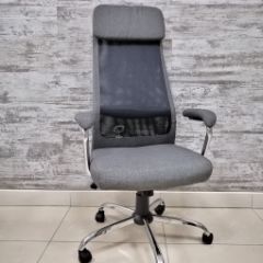 Кресло Barneo K-115 для персонала (серая ткань, черная сетка) в Верхней Пышме - verhnyaya-pyshma.mebel24.online | фото 1