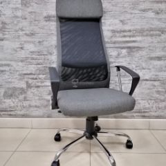 Кресло Barneo K-116 для персонала (серая ткань, черная сетка) в Верхней Пышме - verhnyaya-pyshma.mebel24.online | фото
