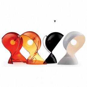 Настольная лампа декоративная Artemide  1466030A в Верхней Пышме - verhnyaya-pyshma.mebel24.online | фото
